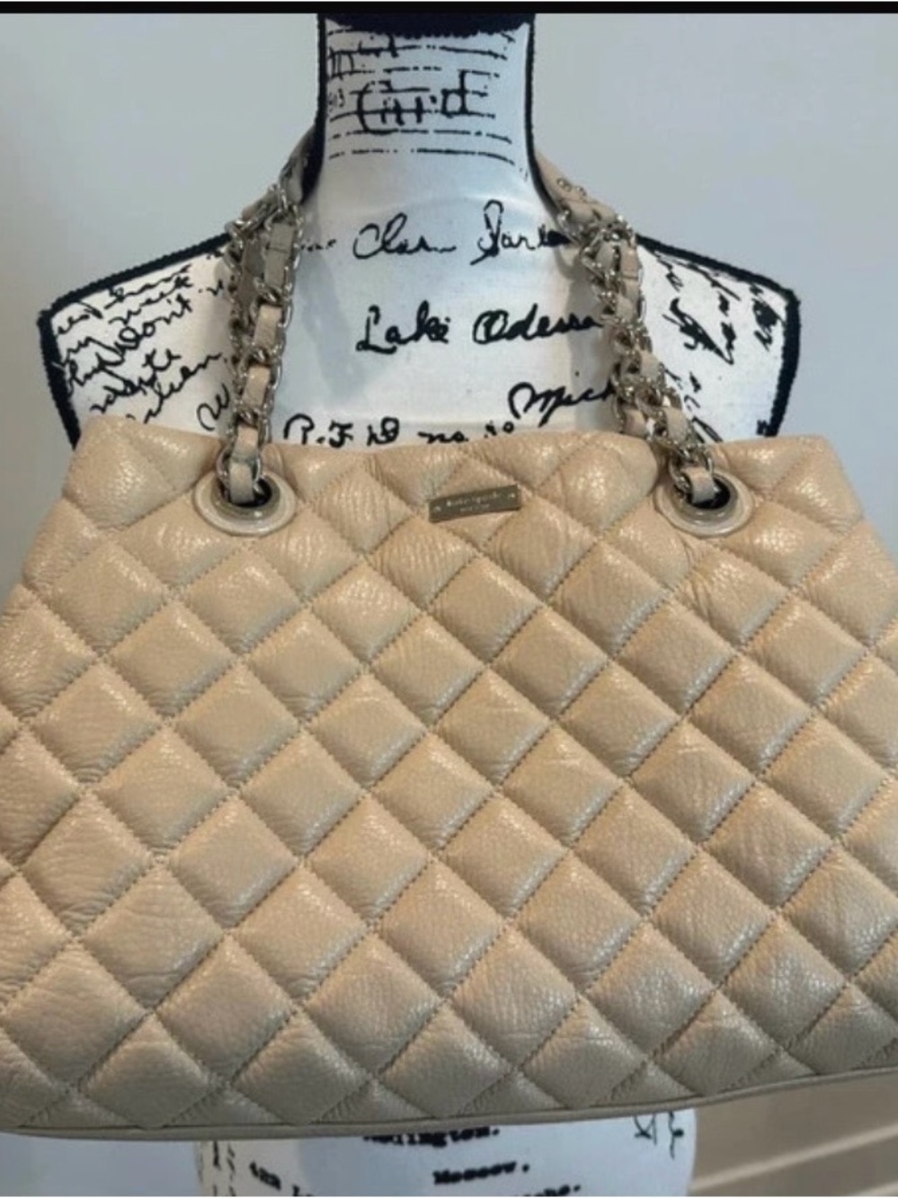 KATE SPADE-Quilted Beige Chain-Handle Tote Bag
